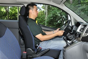 日产 郑州日产 日产NV200 2011款 1.6 尊贵型 223座