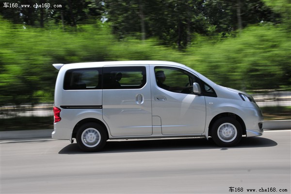 日产 郑州日产 日产NV200 2011款 1.6 尊贵型 223座