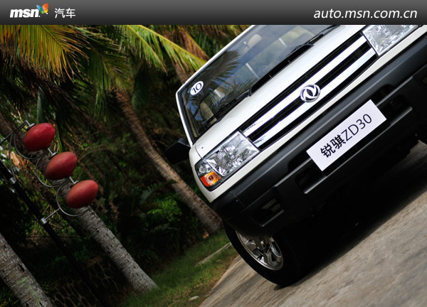 http://stimgcn2.s-msn.com/msnportal/auto/2011/10/28/b6b45b65-3ee0-4389-8963-01f4b0907c43.jpg