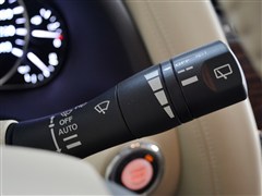 日产 日产(进口) 途乐 2012款 5.6 v8旗舰版