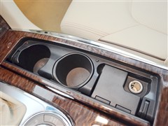 日产 日产(进口) 途乐 2012款 5.6 v8旗舰版