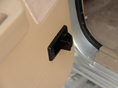 http://img.news18a.com/auto/201302/22432/510ec3deb2709.jpg