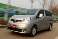 试驾日产NV200 1.6L尊贵型 生活好帮手