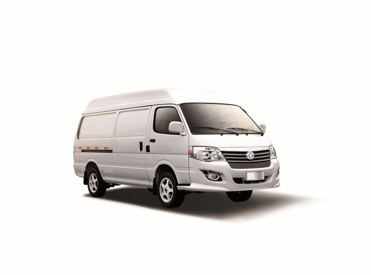 郑州日产中面EV.jpg